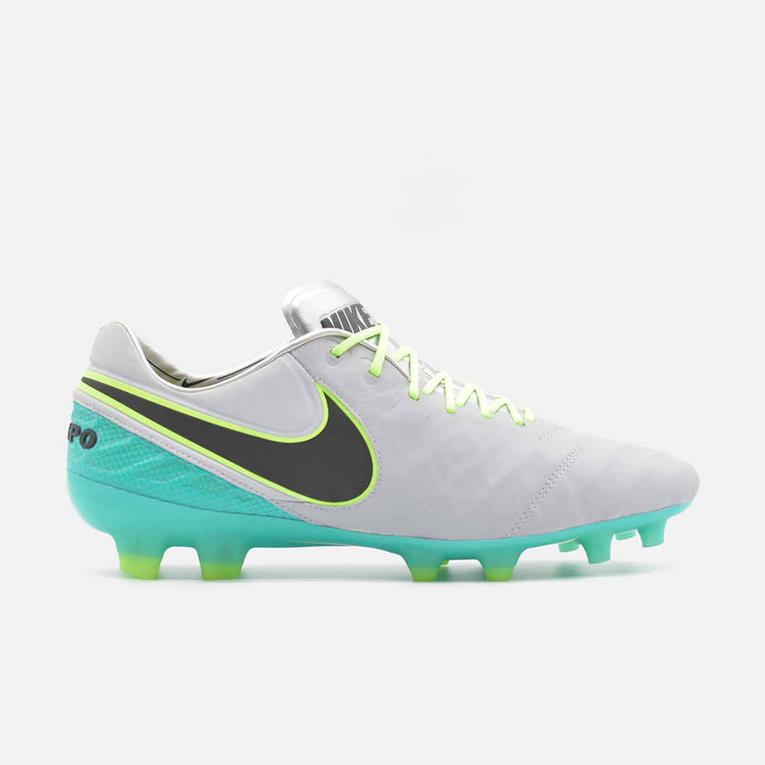 TIEMPO LEGEND 6