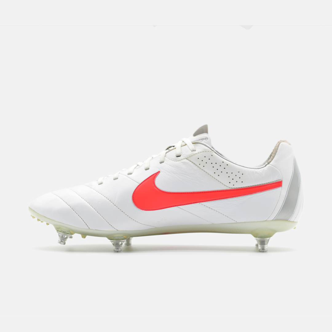 TIEMPO LEGEND 4